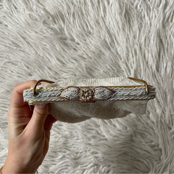Calvaire New York Vintage Ivory Beaded Gold Hardware Small Evening Bag Pouchette - Picture 6 of 12
